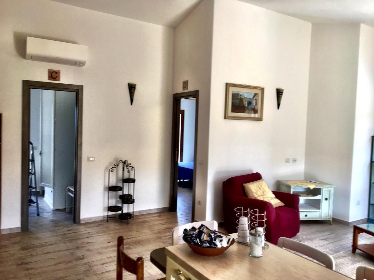 Molti Mari B&B Resort 올비아 외부 사진