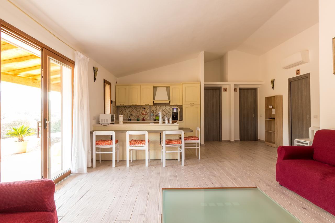 Molti Mari B&B Resort 올비아 외부 사진