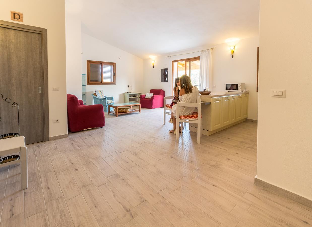 Molti Mari B&B Resort 올비아 외부 사진