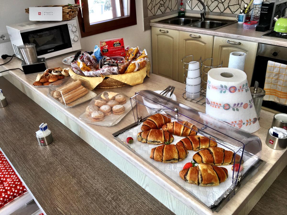 Molti Mari B&B Resort 올비아 외부 사진